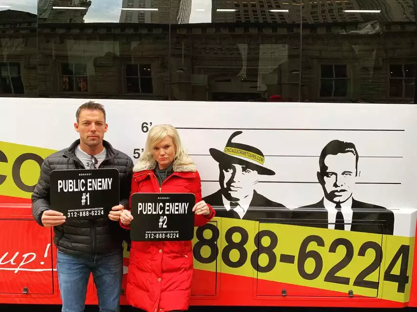 Chicago: 90-Minute Mob and Crime Bus Tour | GetYourGuide