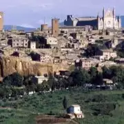 Umbria Full-Day Tour of Orvieto and Todi | GetYourGuide