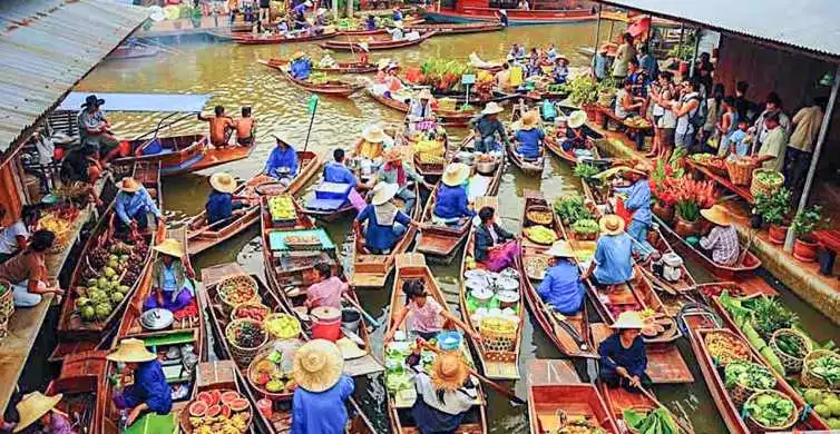 From Bangkok: Floating Market and Ayutthaya Tour in Spanish | GetYourGuide