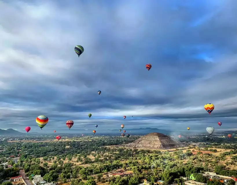 From Mexico City: Teotihuacan Air Balloon Flight & Breakfast | GetYourGuide