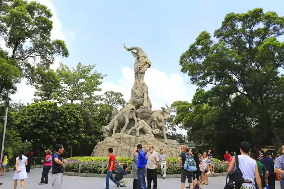 Guangzhou: Full-Day Private City Trip | GetYourGuide