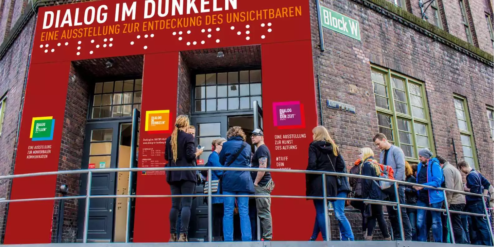 Hamburg: Dialogue in the Dark® Exhibition Guided Tour | GetYourGuide