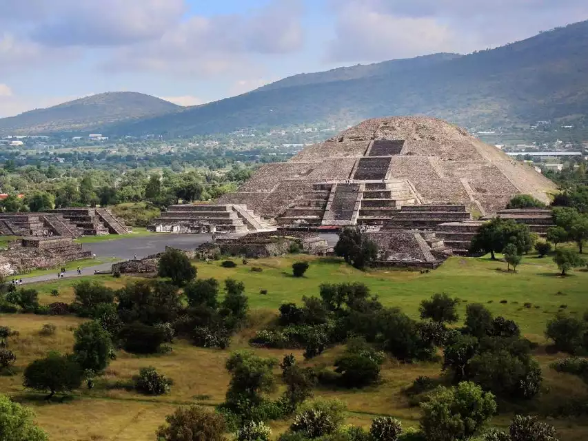 Mexico: Full-Day Teotihuacan & Basilica Guadalupe Tour | GetYourGuide