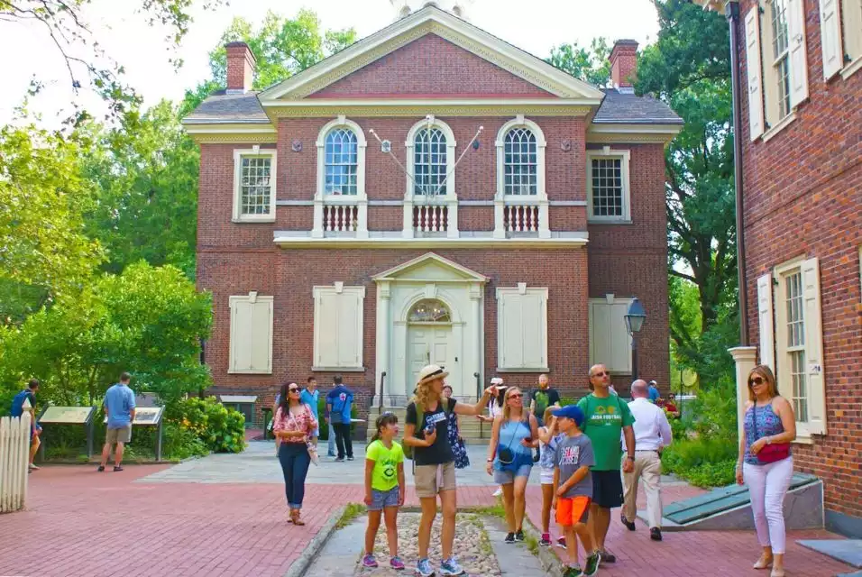 Philadelphia: Founding Fathers Historical Walking Tour | GetYourGuide