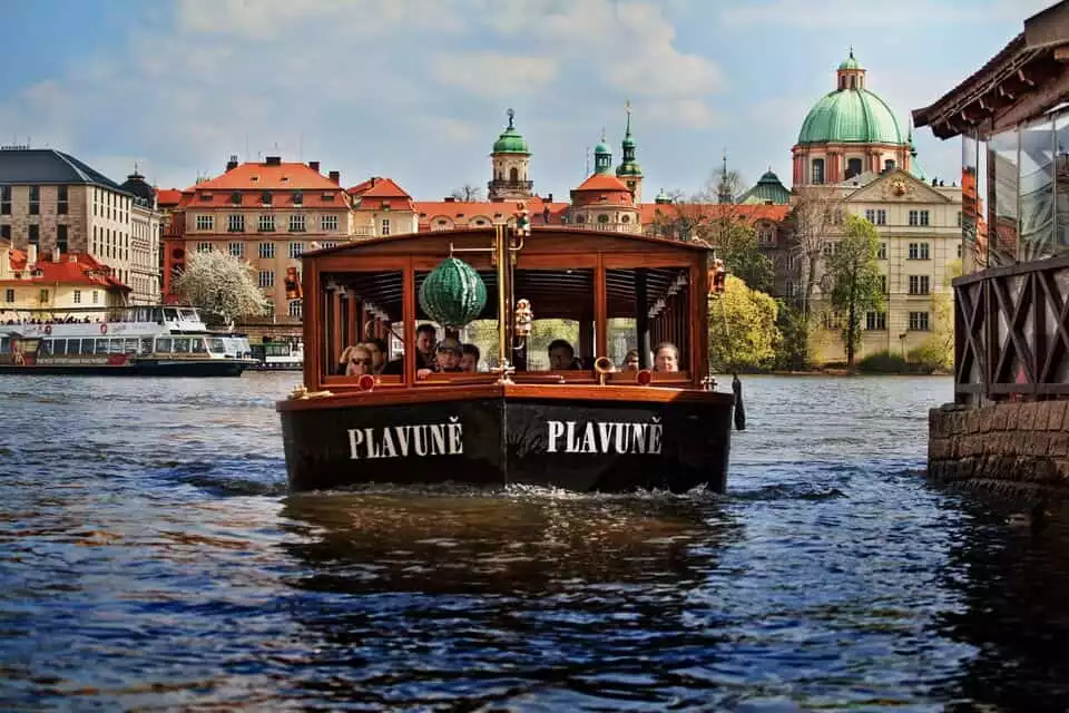 Prague: 45-Minute Historical River Cruise and Refreshments | GetYourGuide