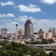 San Antonio: City Tour with Tower of America & River Cruise | GetYourGuide
