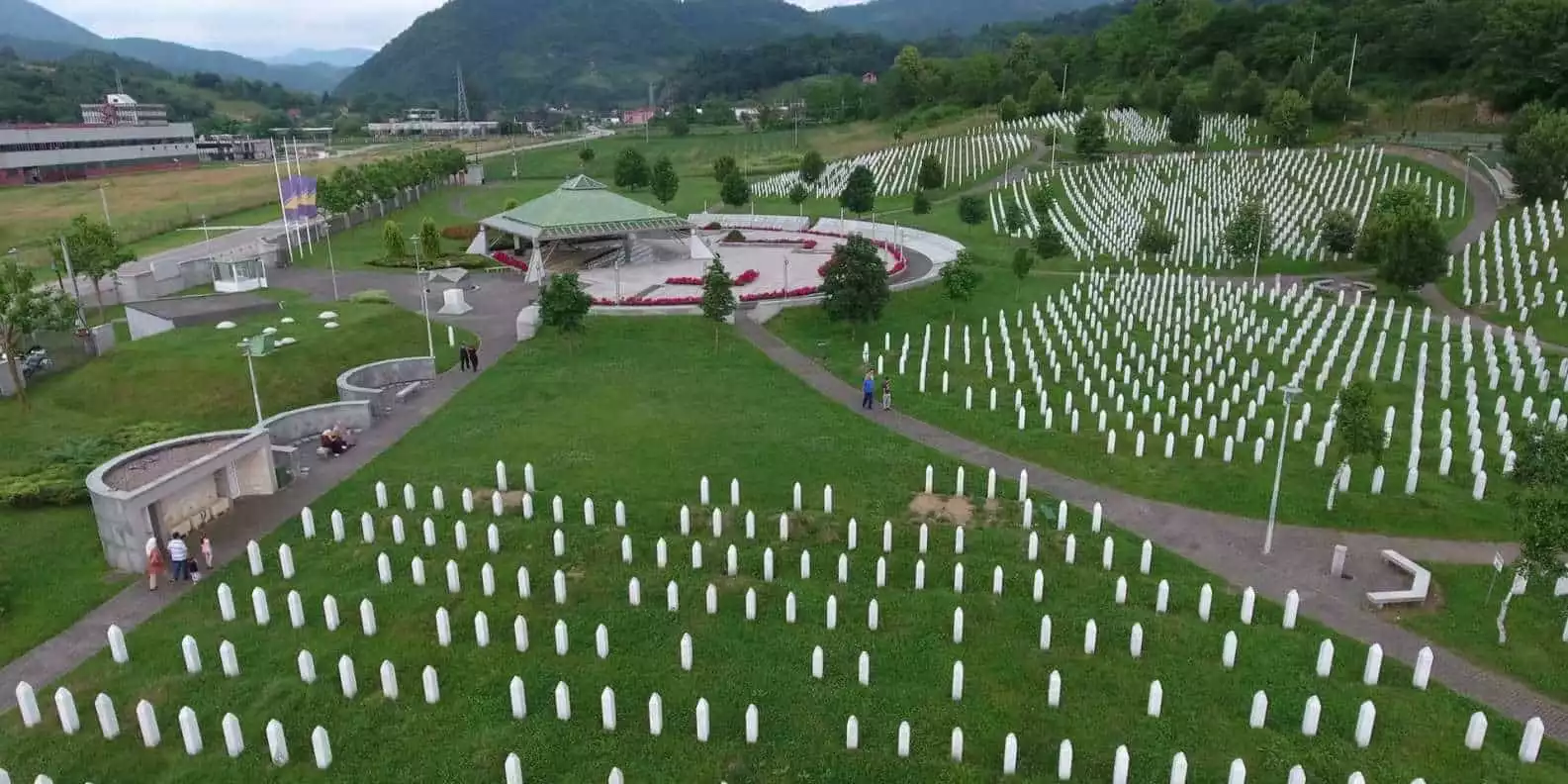 Srebrenica: 