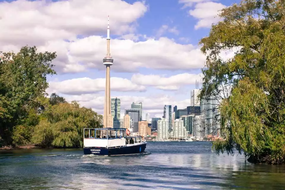Toronto: Harbor and Islands Sightseeing Cruise | GetYourGuide