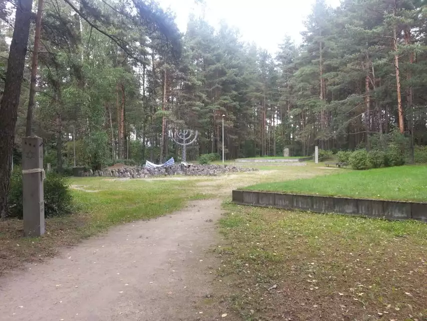 Vilnius: Private Paneriai Park, Trakai Castle, Kernavė Tour | GetYourGuide